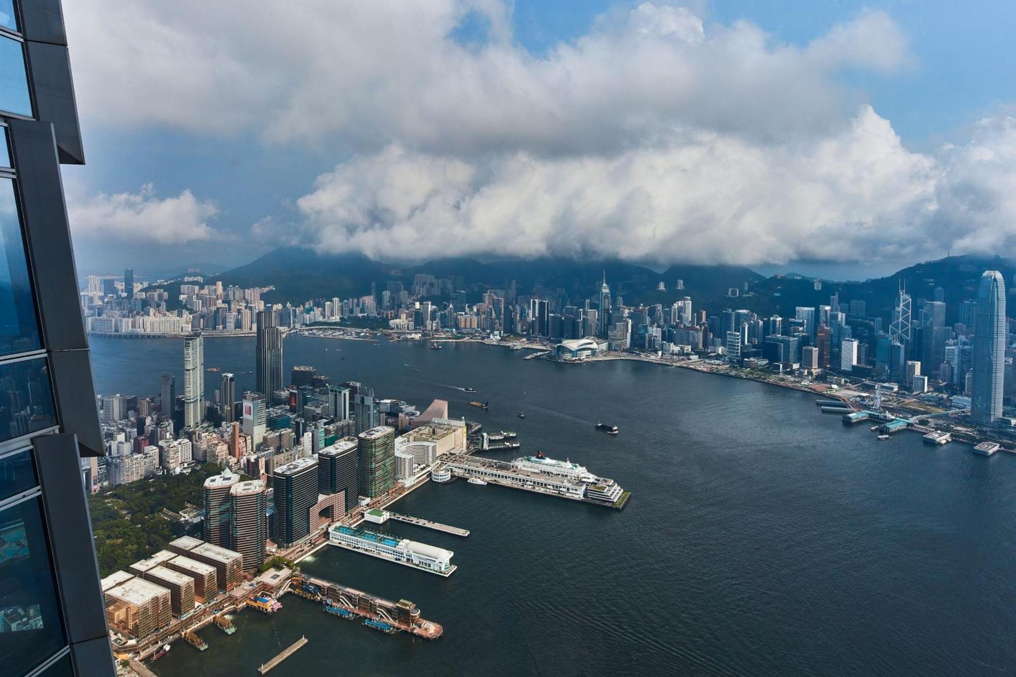 The Ritz-Carlton, Hong Kong Hotel Exterior foto
